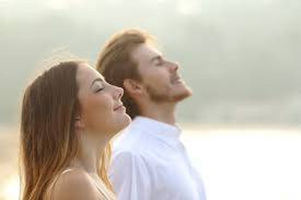 تبحثين عن رجل أحلامك؟ لهذا السبب اختاريه يأكل البصل!