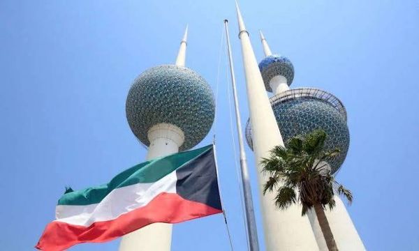 الكويت تندد باستهداف السفن السعودية وتطالب بحماية حرية الملاحة