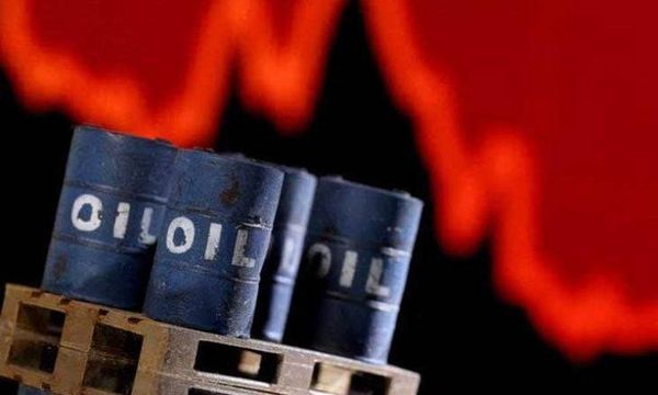 النفط يصعد بفعل مخاوف من تأثير العواصف على الامدادات في أميركا
