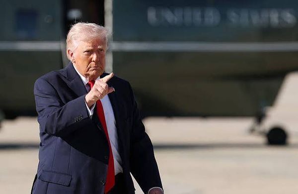 "لم يتلقوا الألم الكافي".. ترامب يهدد إيران بتصعيد عسكري جديد