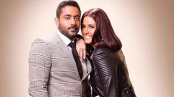 قبلة ساخنة بين هنا شيحة وزوجها أحمد فلوكس