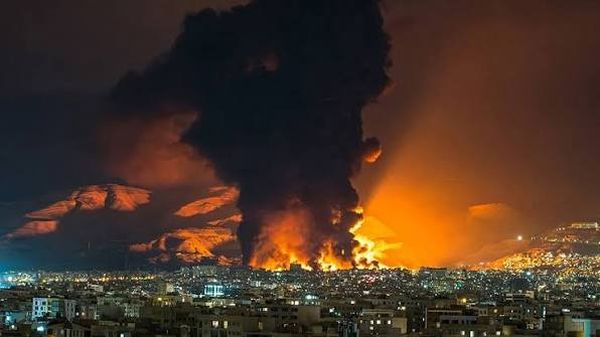 انفجار غامض يهز جنوب جاسك الإيرانية!
