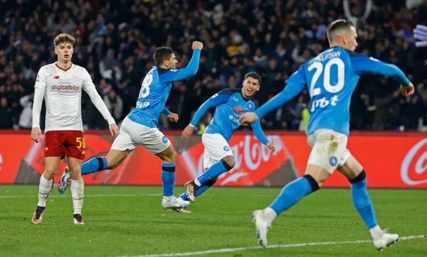 نابولي يحلّق في الصدارة ويقترب من لقب الدوري الايطالي