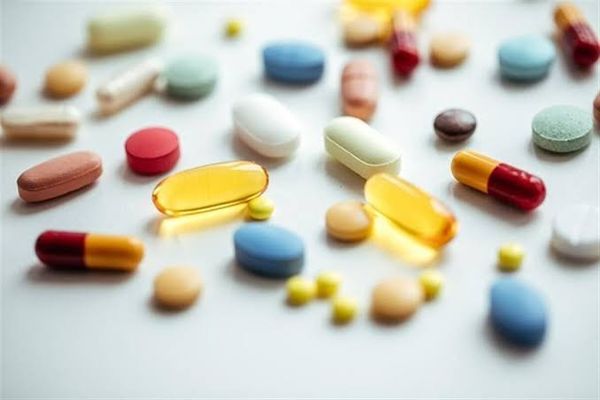 "فيتامين د" وأدوية الضغط.. متى يصبح الجمع بينهما خطراً؟