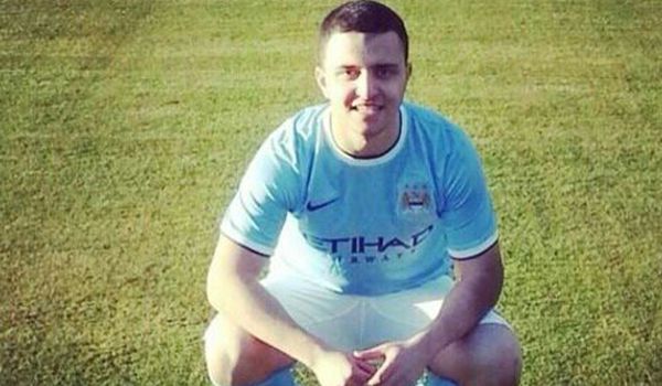 من هو اللبناني الذي وقّع مع نادي مانشستر سيتي؟