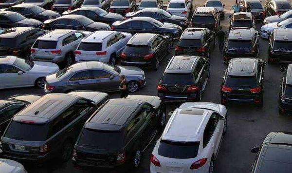 إعتصام لقطاع السيارات المستعملة على مدخل المرفأ: لتعديل شطور الجمارك