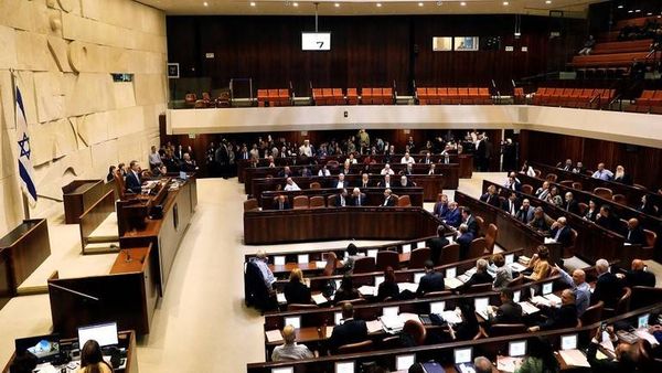 توجهات لحل الكنيست ونتنياهو يتهم ليبرمان بإفشال الحكومة