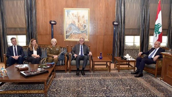 لاكروا : جهوزيّة الأمم المتحدة للمساعدة في أيّ صيغة تضمن استمرار الأمن والاستقرار في الجنوب
عون: لا صحّة لما تشيعه «إسرائيل» وبعض الأبواق المحليّة عن عدم قيام الجيش بالمهام الموكلة اليه