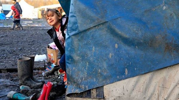 بريطانيا أمام رهان توطين 3000 طفل لاجئ عرضة للدعارة وتجارة المخدرات