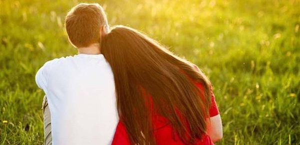 إلى "الخجولين".. إليكم خدمة "الإعتراف بالحبّ"!