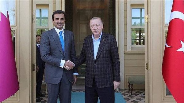 اردوغان يلتقي  تميم في إسطنبول
