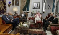 جنبلاط عرض مع الشامسي وبخاري الاوضاع في لبنان والمنطقة