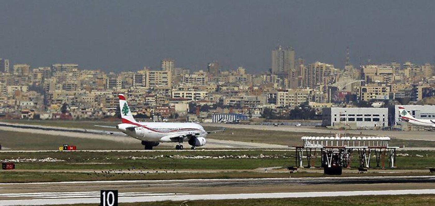 بالصورة: إعلامية تُهاجر لبنان.. وتوّدعه من المطار بكلمات مؤثرة