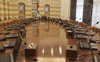 دوريل غادر مصدوماً... ولا حكومة في المدى المنظور
