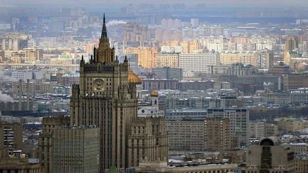 الخارجية: تمديد العقوبات الأمريكية يقوض التعاون مع روسيا