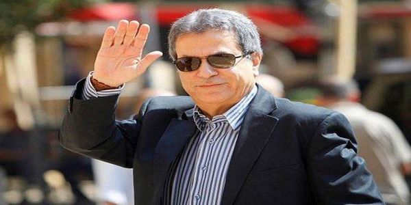 نقولا: لحصر التعامل داخلياً بالليرة اللبنانية واقتصار التداول بالدولار مع الخارج