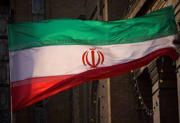 إيران تعدم رجلاً بتهمة التجسس لـ"إسرائيل" وتسريب مواقع صواريخ
