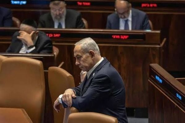 نتنياهو في مرمى حلفائه... مقابلة تفجّر غضب اليمين الإسرائيلي