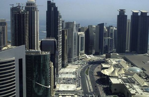 هذا موقف باكستان وإيران من قطع دول خليجية علاقاتها مع قطر