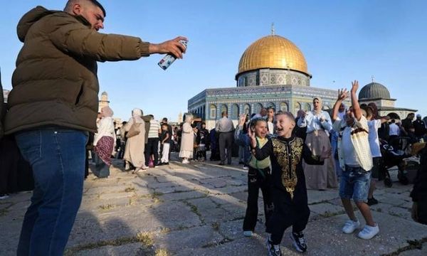صلاة عيد الأضحى في الأقصى تشهد حضوراً واسعاً وسط قيود مشددة