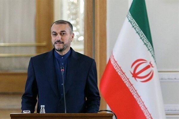عبد اللهيان يتوجه إلى الكويت والإمارات