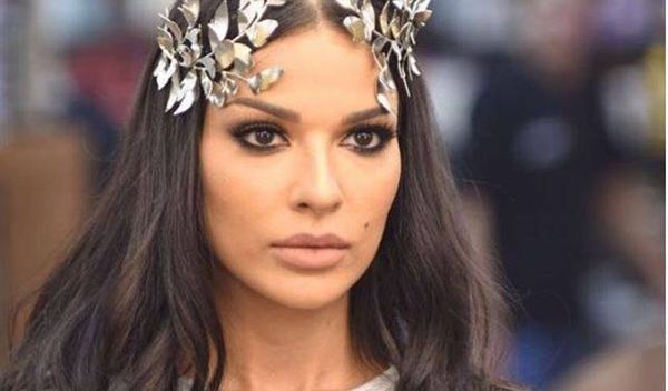 بالصور.. أول ظهور لنادين نجيم مع ابنتها