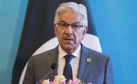 وزير الدفاع الباكستاني: اتفاق وشيك بين واشنطن وطهران