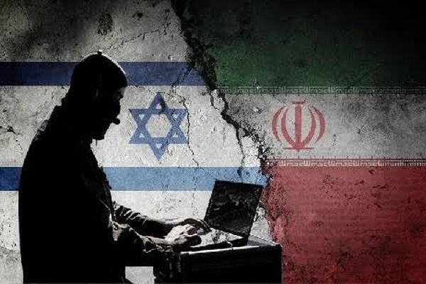 "إسرائيل" تتهم قاصرين بالتجسس لصالح إيران مقابل المال.. ماذا فعلا؟