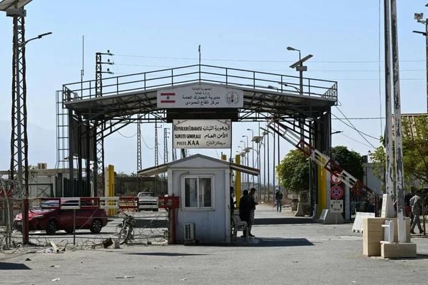 شعبة المعلومات تفكك شبكة لتهريب مقاتلين من سوريا إلى لبنان وتوقيف 5 أشخاص