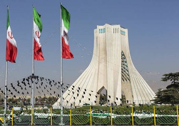 إيران تحسم الجدل حول "اتفاق مكة".. "لا دعوة رسمية للانضمام"
