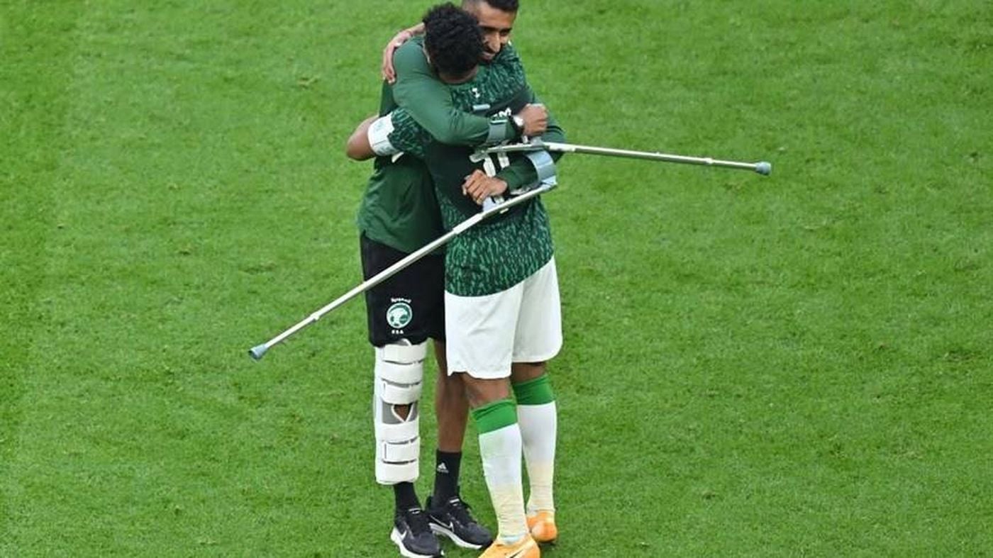 المنتخب السعودي يكشف موقف اللاعب سلمان الفرج من مشاركته في المباراة القادمة