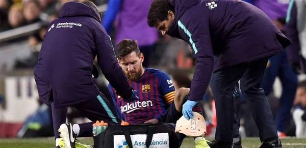 بعد اصابته.. هل يشارك ميسي بالكلاسيكو بين برشلونة وريال مدريد؟