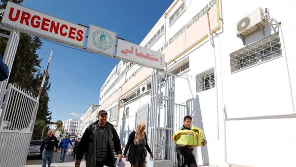 الأطباء والصيادلة يعلنون الإضراب العام في تونس