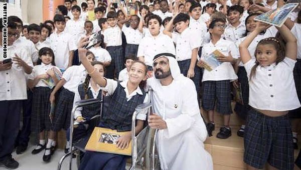 محمد بن راشد يشيد بتعامل الجميع مع حريق الفندق: دبي عنوان للمدينة الحضارية