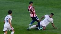 لجنة الحكام تحسم جدل ديربي مدريد: طرد كانغ إن لي كان مستحقًا