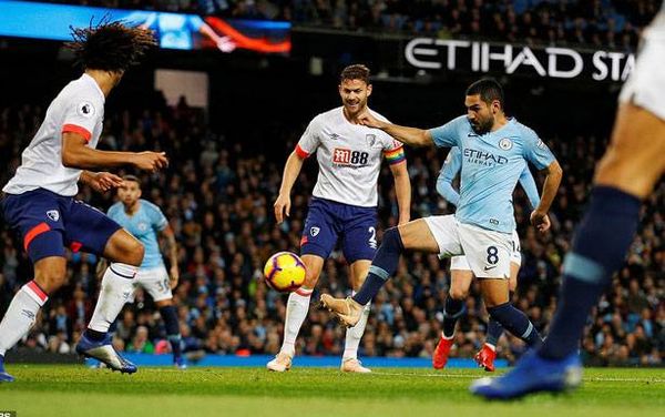 البطولات الأوروبية المحلية في كرة القدم :
مان سيتي يواصل تألقه وفوز ريال دورتموند وبايرن