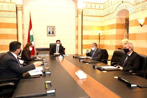 دياب ترأس اجتماعاً بحث في مستحقات تشغيل انتاج الكهرباء ومراحل التدقيق الجنائي