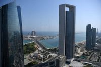 "أدنوك" الإماراتية تخفض حصص الشركاء من النفط الخام