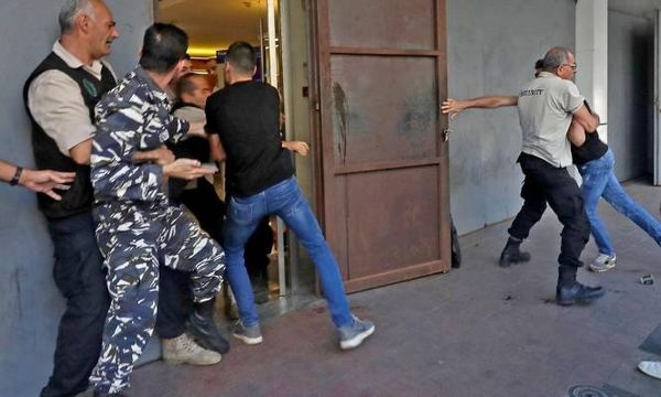 لعبة المصارف .... أجهزة مُخابرات تديرها؟!!
