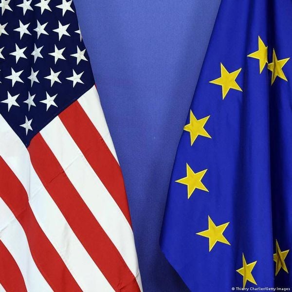 تحرك ديمقراطي لعرقلة رسوم ترامب على أوروبا