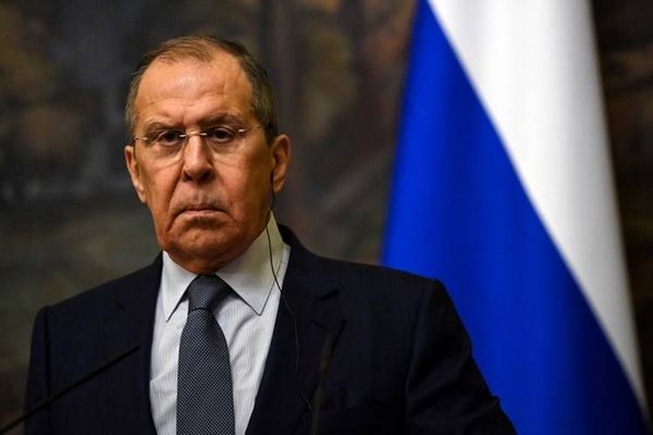روسيا تعلّق عمل بعثة الناتو العسكرية للاتصال في موسكو