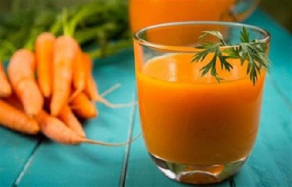 شاهد ما سيحدث لجسدكم اذا شربت عصير الجزر على الريق يومياً