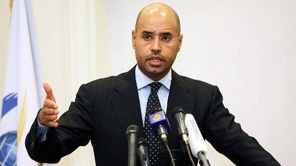 سيف الإسلام القذافي يتقدم بأوراق ترشحه للانتخابات الرئاسية