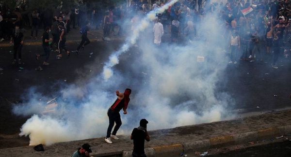 رئيس الوزراء العراقي يعلن حظر التجول في بغداد