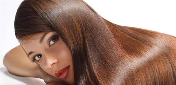 لشعرٍ أطول وأنعم.. إليكِ هذه الخلطة السحرية!