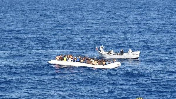 إيطاليا تنقذ 4500 مهاجر غير شرعي بالبحر المتوسط