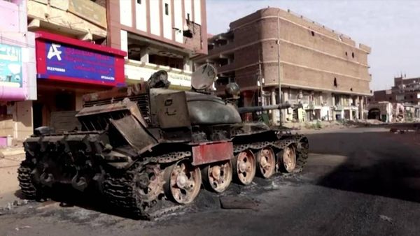 الجيش السوداني يقصف مواقع الدعم السريع في الخرطوم
