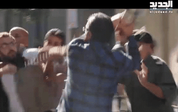 حادثة الجمارك: ما هي قصتها؟