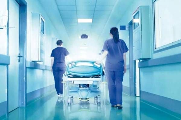 أسعار مستشفيات لا ترحم ومواطنون يئنون وجعاً