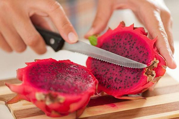 ما هي فاكهة التنين؟ وماذا تفعل في جسدك؟